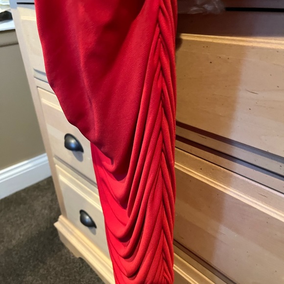 Casting women’s small red cocktail dress size T1 (2-4) - Picture 11 of 14